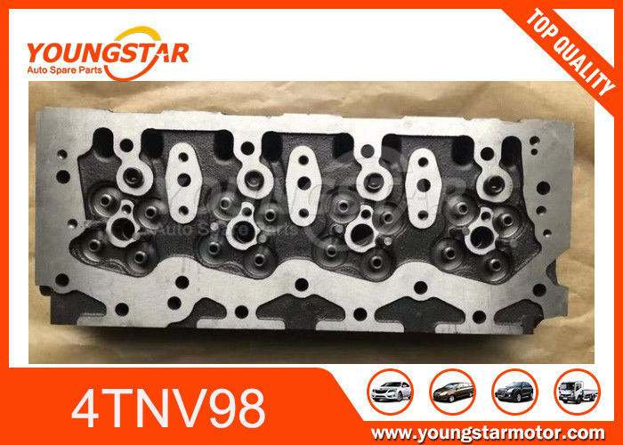 129907 07900 Yanmar 4TNV98 4TNV98T 4TNV94 98フォークリフト掘削機のためのエンジンシリンダーヘッド